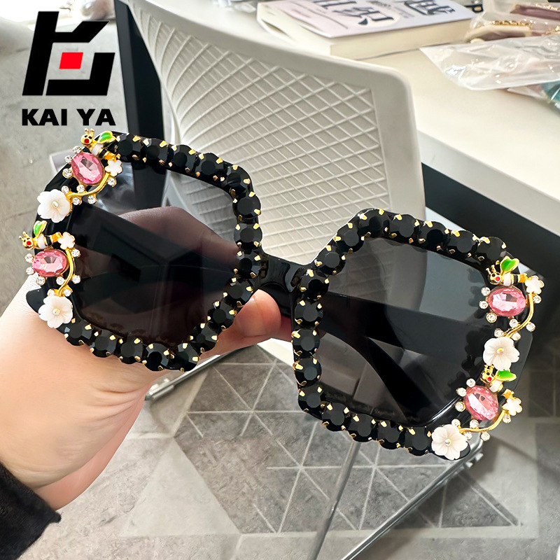 Street Fashion Photoshoot - Large Frame Sunglasses Women's High-end Sense