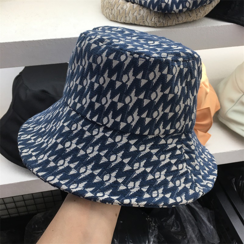Autumn and Winter New Thousand - Bucket Hat Embroidered ulasan dan harga